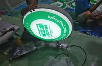 HỘP ĐÈN HÚT NỔI GRAB
